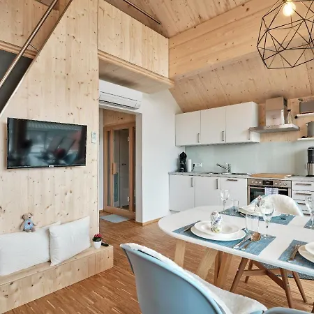 Holiday home Ferienhaeuser Fischer Wagenhausen