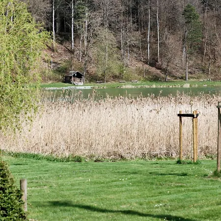Ferienhaeuser Fischer Wagenhausen بيت للعطل